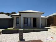 17 Holloway Crescent, Evanston South, SA 5116