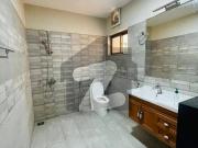 17 Marla 5 Bed Brigadier Extra Land 4.0 Marla House for...