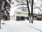17 River Road, Winnipeg, MB, R2M 3Z1 house for sale Listing.