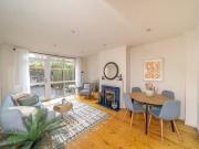 17 Rothe Abbey, Kilmainham, Dublin 8, D08N5YX is for sale