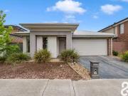 17 Scoria Circuit, Craigieburn, VIC 3064