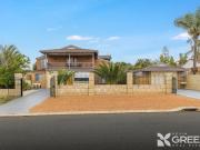 17 Silvertop Avenue, Halls Head, 6210, WA