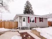 1801 Forget Street, Regina, SK, S4T 4Y8 house for sale List.