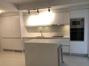 180 East 2nd Avenue 728 Vancouver BC V5Y 3T9 2 Bedroom...