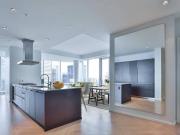 180 University Avenue 5608 Toronto ON M5H 0A2 3 Bedroom...