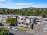 18/100 Nicholson Street, Greenslopes, QLD 4120