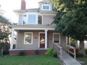 1825 East Oak Street 1 Bedroom, 1 Bathroom