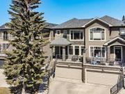 1828 Westmount Road NW Calgary AB T2N 3M5 For Sale