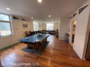 1829 Vineyard St #1