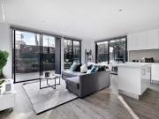 1/82 Hopetoun Avenue, Brunswick West, VIC 3055