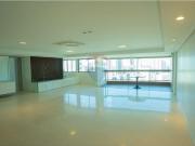 183 M² Apartamento Alugar, 4 Dormitórios localizado em...