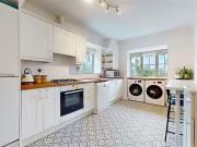183 Cruise Park Drive, Tyrrelstown, Dublin 15 183 Cruise Park Drive, Tyrrelstown, Dublin 15