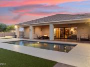 1842 w mesquite street