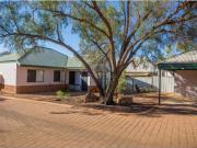 18/66 Cromwell Drive, DESERT SPRINGS Apartment for rent...