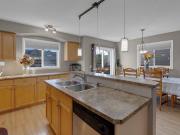 186 Everglen Rise SW Calgary, AB T2Y 4Z2