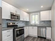 186 Grenfell Street Unit 1 Hamilton ON L8H 3J4 2 Bedroom...