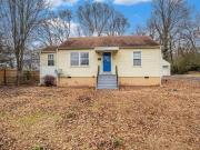 1879 Lyle Ave, College Park, GA 30337