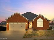 188 Meadowcrest Dr, Mount Washington, KY 40047