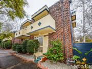 1/88 Paxton Street, Malvern East