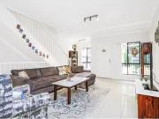 1/8 16 Virginia Street, Rosehill Townhouse for rent...