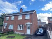 18 Beaufort Crescent