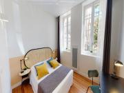 18 Bellegarde RDC #1 Chambre