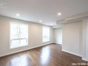 18 Darrell Ave, Toronto, Ontario M4E 2G4