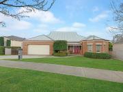18 Jevington Drive