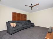 18 Lady Musgrave Circuit, Burdell