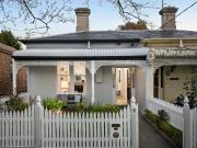 18 Lennox Street, Hawthorn