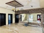 18 Marla Villa With 15kv Solar Installed Bahria Town...