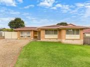 18 Tareena Street, Ridgehaven, SA 5097