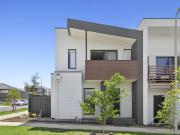 18 Zenith Walk, Greenvale