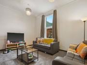 18b Otley Road Leeds, LS6 2AD