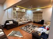 1900 Ft² Flat for Rent