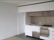 SPECTACULAR 2 BEDROOM APARTMENT IN HEART OF CBD