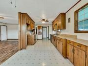 190 NW Glensara Drive