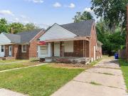 19132 Gilchrist St, Detroit, MI 48235