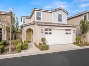 1913 OAK LN, CLOVIS, CA 93611