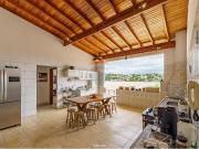 191 Área Útil Casa Alugar, 3 Dormitórios localizado em...