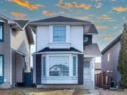 192 Martindale Drive NE Calgary AB T3J 3G6 For Sale