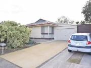 193 Black Road, Flagstaff Hill, SA 5159