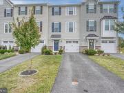 1944 Spearfish Ct, Newark, DE 19702