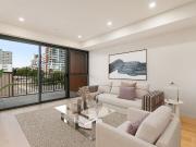 195/12 Peters Street, Zetland