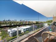 Spacious unit with city views!