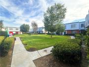 1974 W Glenoaks Avenue E