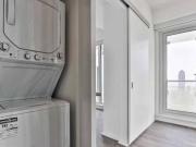 197 Yonge Street 4509 Toronto ON M5B 1M4 3 Bedroom Condo...
