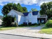 199 QUEEN 2 Queen St #2