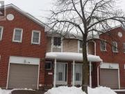 19 210 Highland Crescent, Kitchener, ON, N2M 5H7...