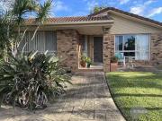 19 Chiffley Place, Arundel, QLD 4214